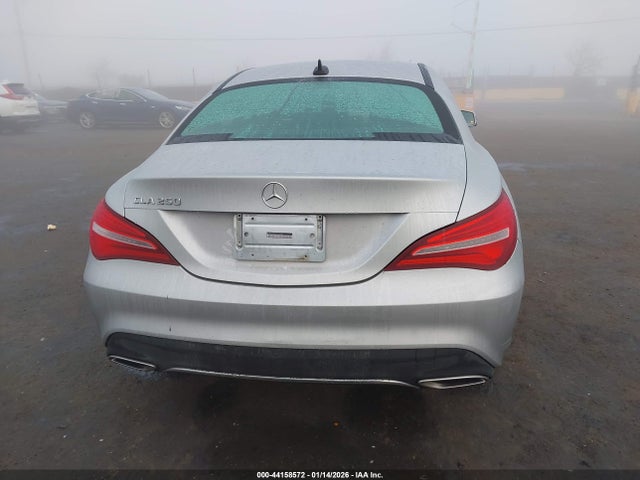 Mercedes-Benz CLA 250 2019 WDDSJ4EB2KN730687 Image 16