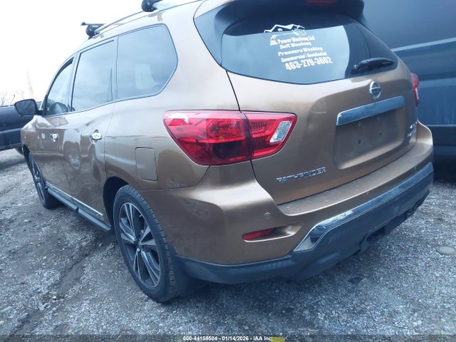 2017 Nissan Pathfinder Platinum მანქანა იყიდება აუქციონზე, vin: 5N1DR2MM3HC612540, აუქციონის ნომერი: 44158584