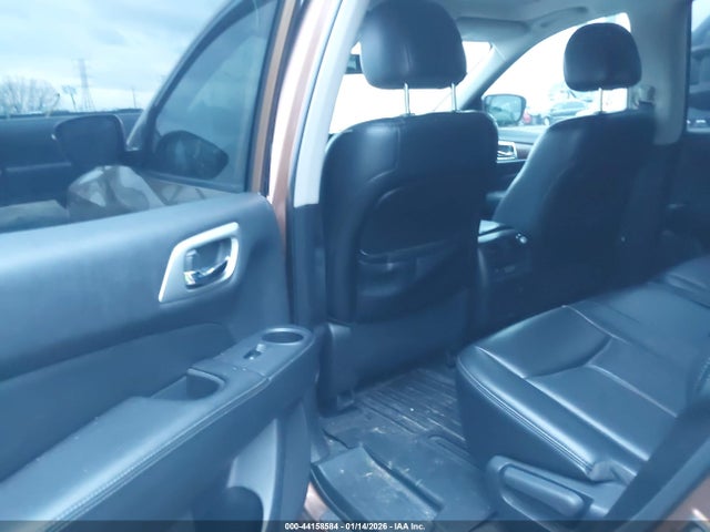 2017 Nissan Pathfinder Platinum მანქანა იყიდება აუქციონზე, vin: 5N1DR2MM3HC612540, აუქციონის ნომერი: 44158584