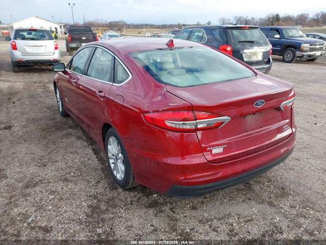 2019 FORD FUSION HYBRID 3FA6P0MU1KR136911 Photo 2