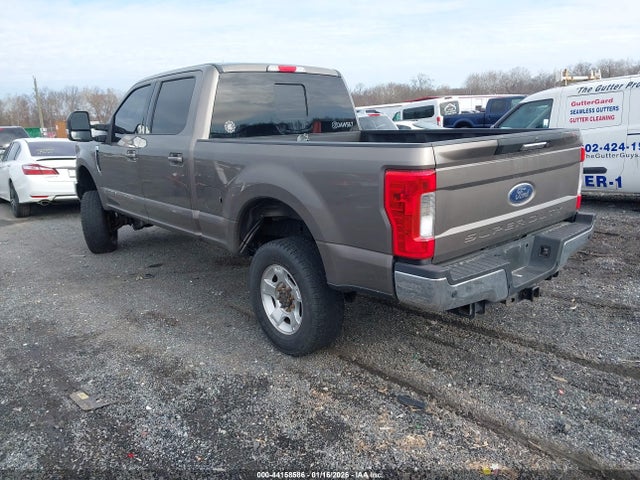 1FT7W2BT8KEC57297 Ford F-250 Lariat