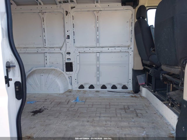 2022 Ram Promaster 1500 Low Roof 118 Wb მანქანა იყიდება აუქციონზე, vin: 3C6LRVNG3NE102257, აუქციონის ნომერი: 44158604