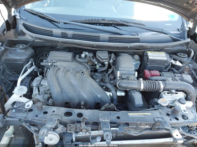 3N1CN7APXJL855105 Nissan Versa 1.6 S+