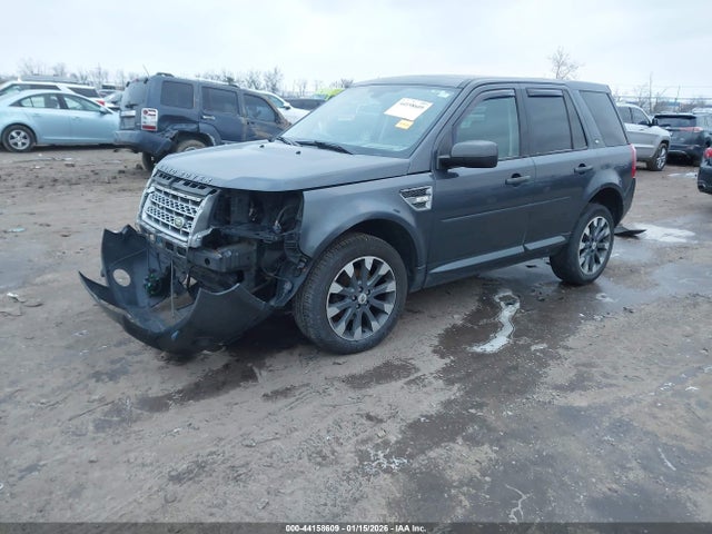 2010 LAND ROVER LR2 SALFP2BN8AH203062 Photo 1
