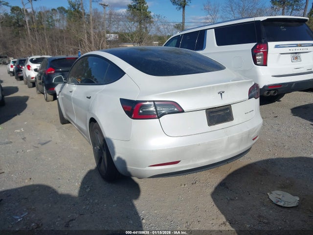 2021 TESLA MODEL 3 5YJ3E1EB4MF066217 Photo 2