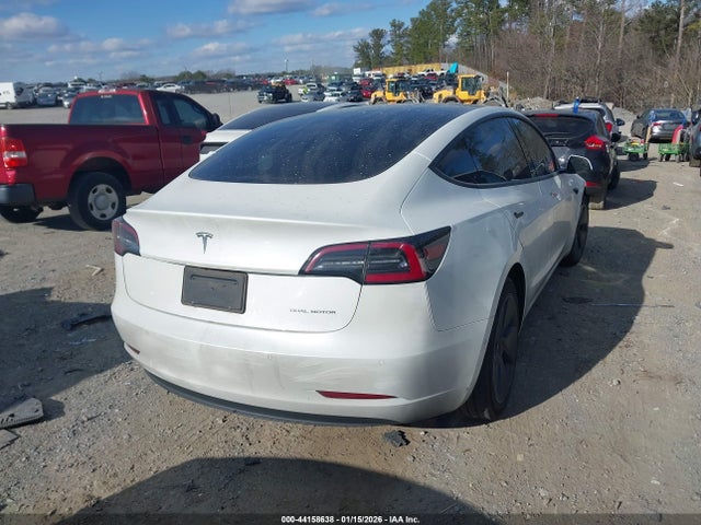 2021 TESLA MODEL 3 5YJ3E1EB4MF066217 Photo 3