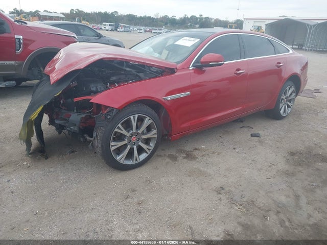 Продажа на аукционе авто 2016 Jaguar Xj Xjl Portfolio, vin: SAJWJ2GD4G8V96867, номер лота: 44158639