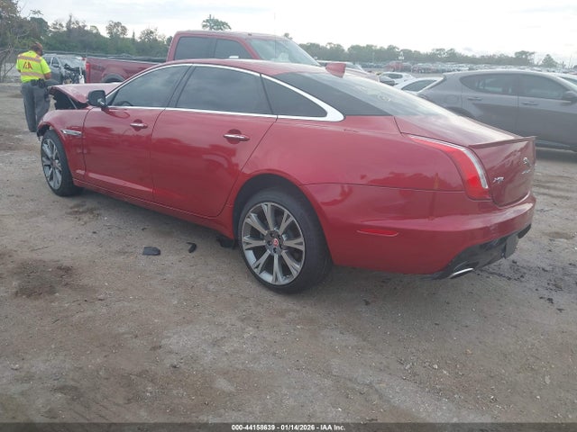 Продажа на аукционе авто 2016 Jaguar Xj Xjl Portfolio, vin: SAJWJ2GD4G8V96867, номер лота: 44158639