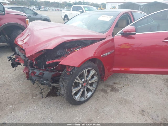Продажа на аукционе авто 2016 Jaguar Xj Xjl Portfolio, vin: SAJWJ2GD4G8V96867, номер лота: 44158639