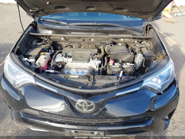 Toyota Rav4 Xle 2017 2T3RFREV0HW653806 Image 10