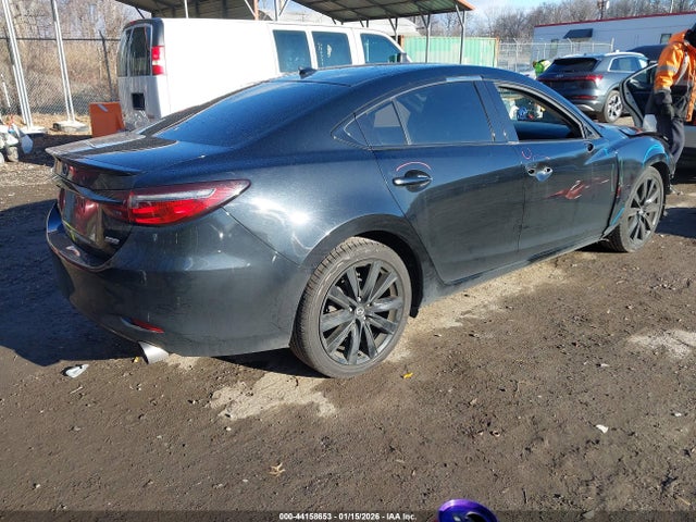 2018 MAZDA MAZDA6 JM1GL1WY9J1309583 Photo 3