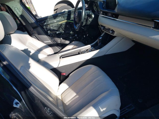 2018 MAZDA MAZDA6 JM1GL1WY9J1309583 Photo 4