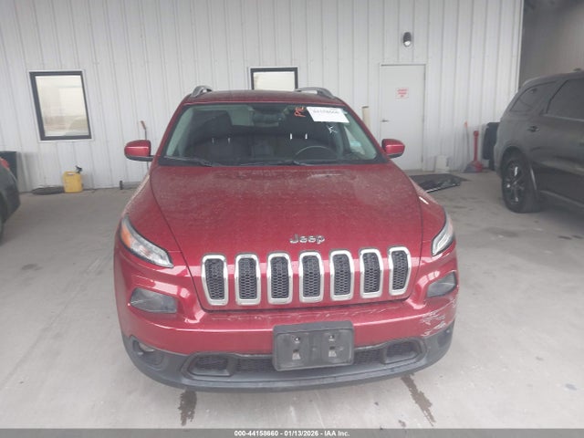 1C4PJLCB1HW644402 Jeep Cherokee Latitude Fwd