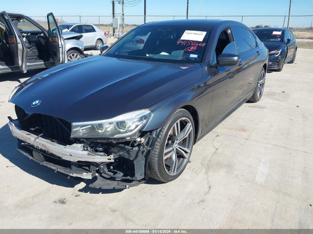 2019 BMW 740I WBA7E2C52KB218657 Photo 5
