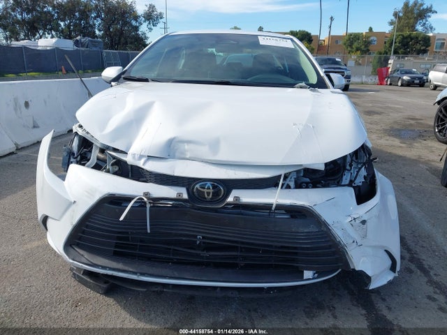 5YFB4MDE8RP153416 Toyota COROLLA LE