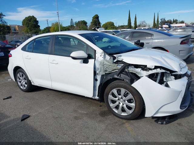 5YFB4MDE8RP153416 Toyota COROLLA LE