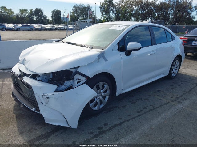 5YFB4MDE8RP153416 Toyota COROLLA LE