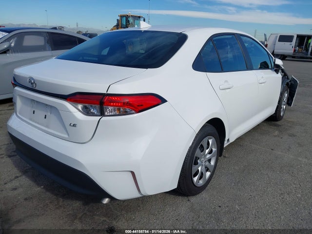 5YFB4MDE8RP153416 Toyota COROLLA LE