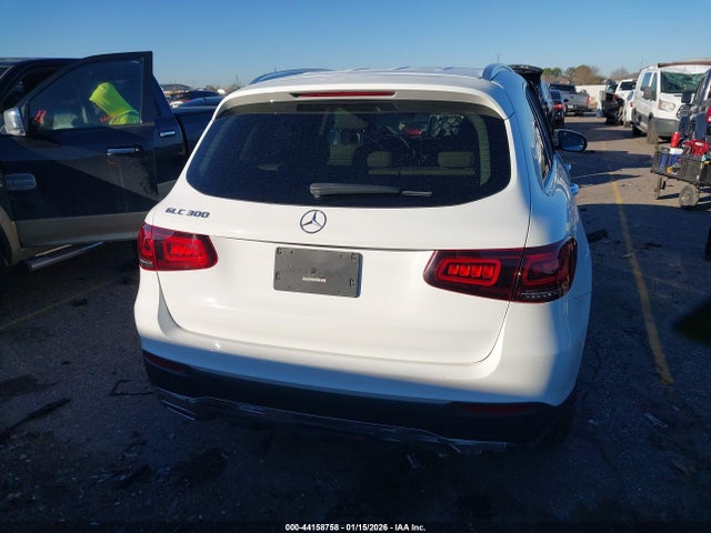 2020 Mercedes-benz Glc 300 მანქანა იყიდება აუქციონზე, vin: WDC0G8DB0LF717340, აუქციონის ნომერი: 44158758