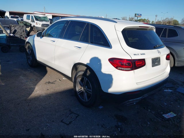 2020 Mercedes-benz Glc 300 მანქანა იყიდება აუქციონზე, vin: WDC0G8DB0LF717340, აუქციონის ნომერი: 44158758