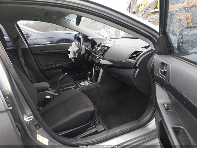 2016 MITSUBISHI LANCER JA32U2FUXGU011642 Photo 4