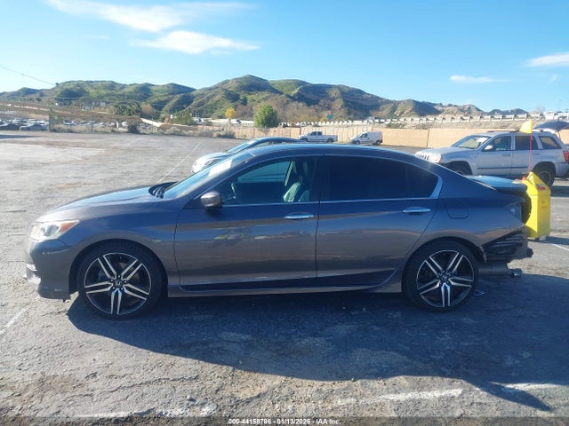 1HGCR2F18HA124250 Honda Accord Sport Se