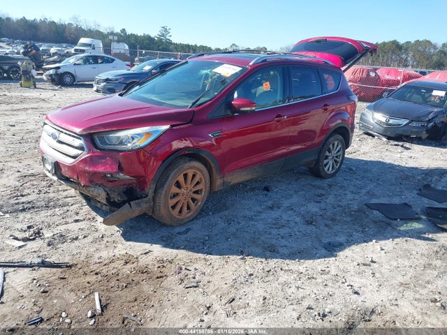 1FMCU9J94HUE25210 Ford Escape Titanium