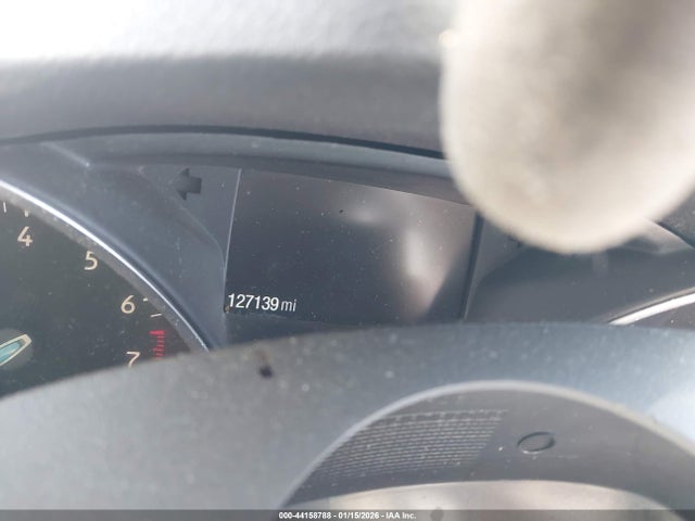 1FMCU9J94HUE25210 Ford Escape Titanium