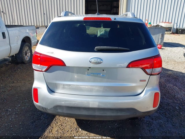 5XYKTCA68EG450887 KIA SORENTO LX