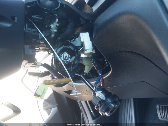 KMHD84LF1JU534194 Hyundai ELANTRA SEL