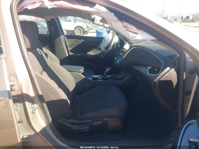 1G1ZD5ST3PF209961 Chevrolet Malibu Fwd 1lt