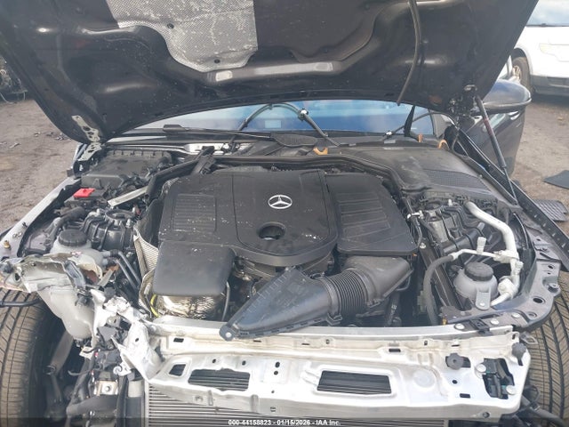 W1KAF4HB3SR251373 Mercedes-Benz C 300