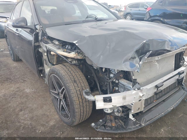 W1KAF4HB3SR251373 Mercedes-Benz C 300