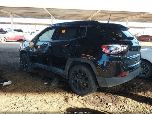 Jeep Compass Latitude 4x4 2025 3C4NJDBN0ST542952 Image 3