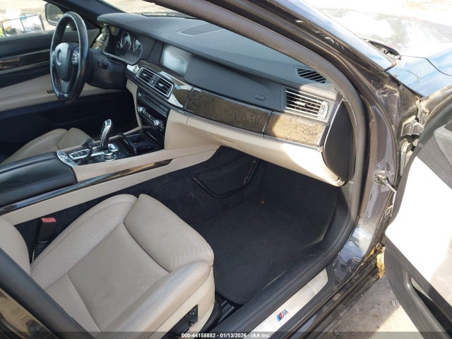 2011 BMW 750LI WBAKB8C54BCY66596 Photo 4