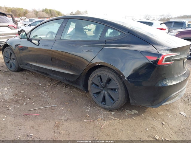 2025 TESLA MODEL 3 5YJ3E1EA2SF937796 Photo 2