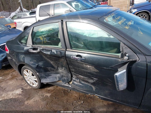 2011 FORD FOCUS 1FAHP3HN8BW186103 Photo 5