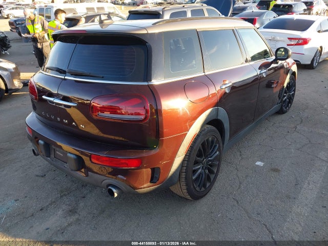 2017 MINI CLUBMAN WMWLN9C35H2E50171 Photo 3