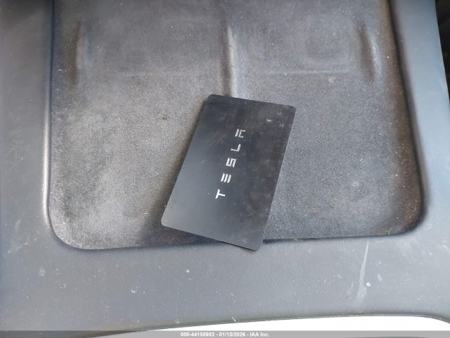 2021 TESLA MODEL Y 5YJYGDEE3MF240709 Photo 10