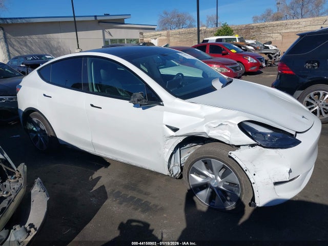 5YJYGDEE3MF240709 Tesla Model Y Long Range Dual Motor All-wheel Drive