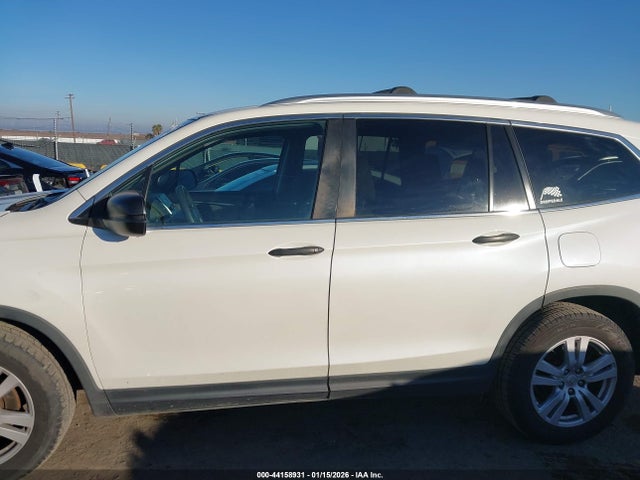 5FNYF5H16GB031017 Honda PILOT LX