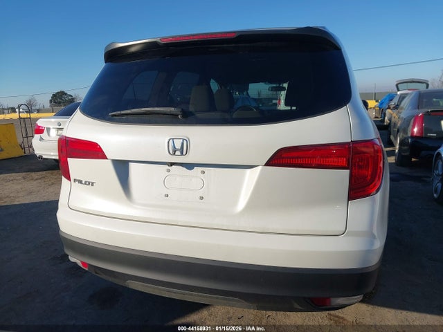 5FNYF5H16GB031017 Honda PILOT LX
