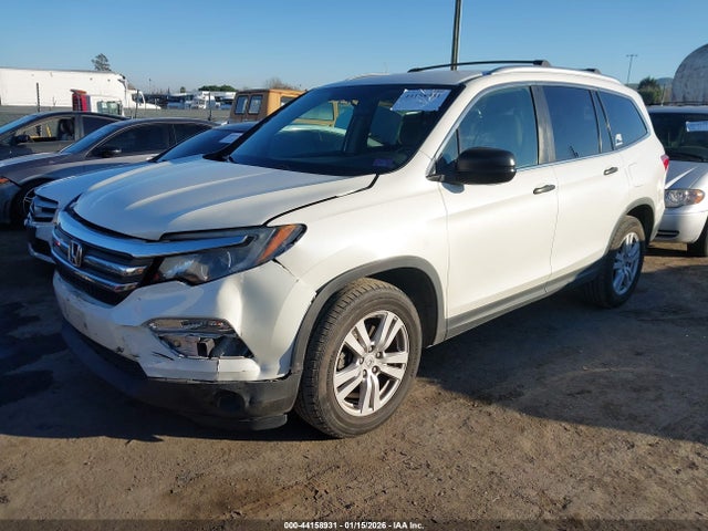 5FNYF5H16GB031017 Honda PILOT LX
