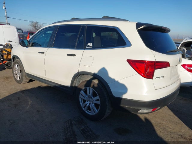 5FNYF5H16GB031017 Honda PILOT LX