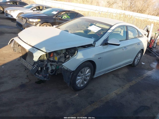 KMHE24L17GA008558 Hyundai Sonata Hybrid Se