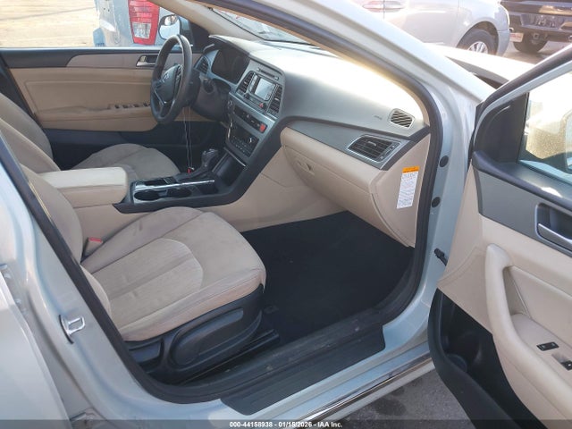 KMHE24L17GA008558 Hyundai Sonata Hybrid Se