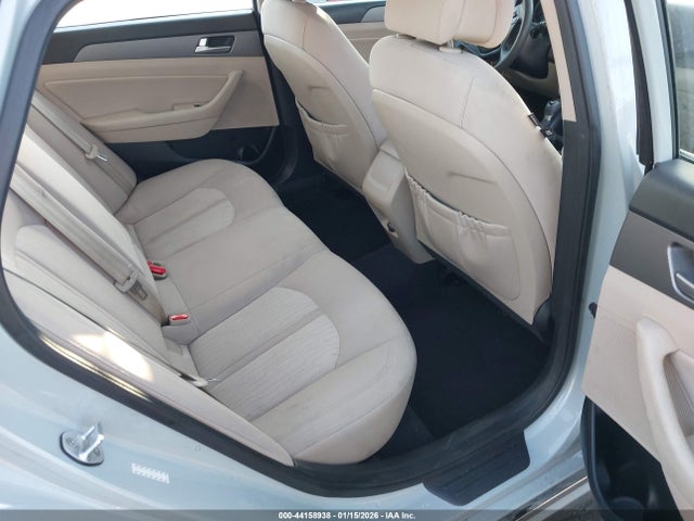 KMHE24L17GA008558 Hyundai Sonata Hybrid Se