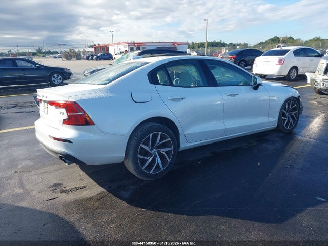 2020 VOLVO S60 7JR102FK3LG036741 Photo 3