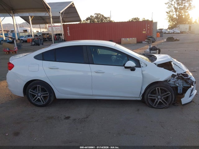 1G1BC5SM6H7151790 Chevrolet Cruze Ls Auto