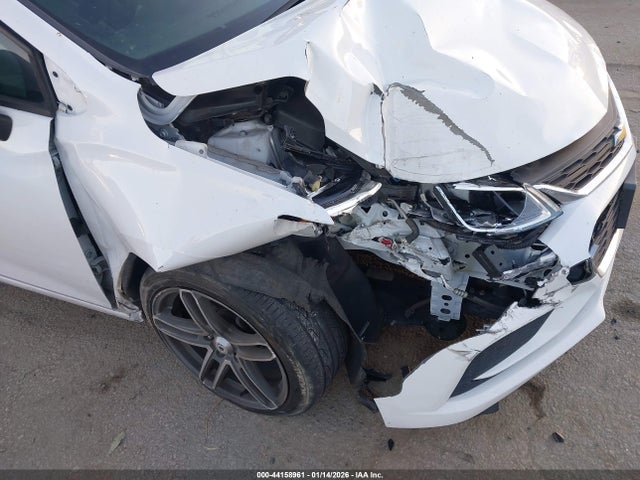 1G1BC5SM6H7151790 Chevrolet Cruze Ls Auto